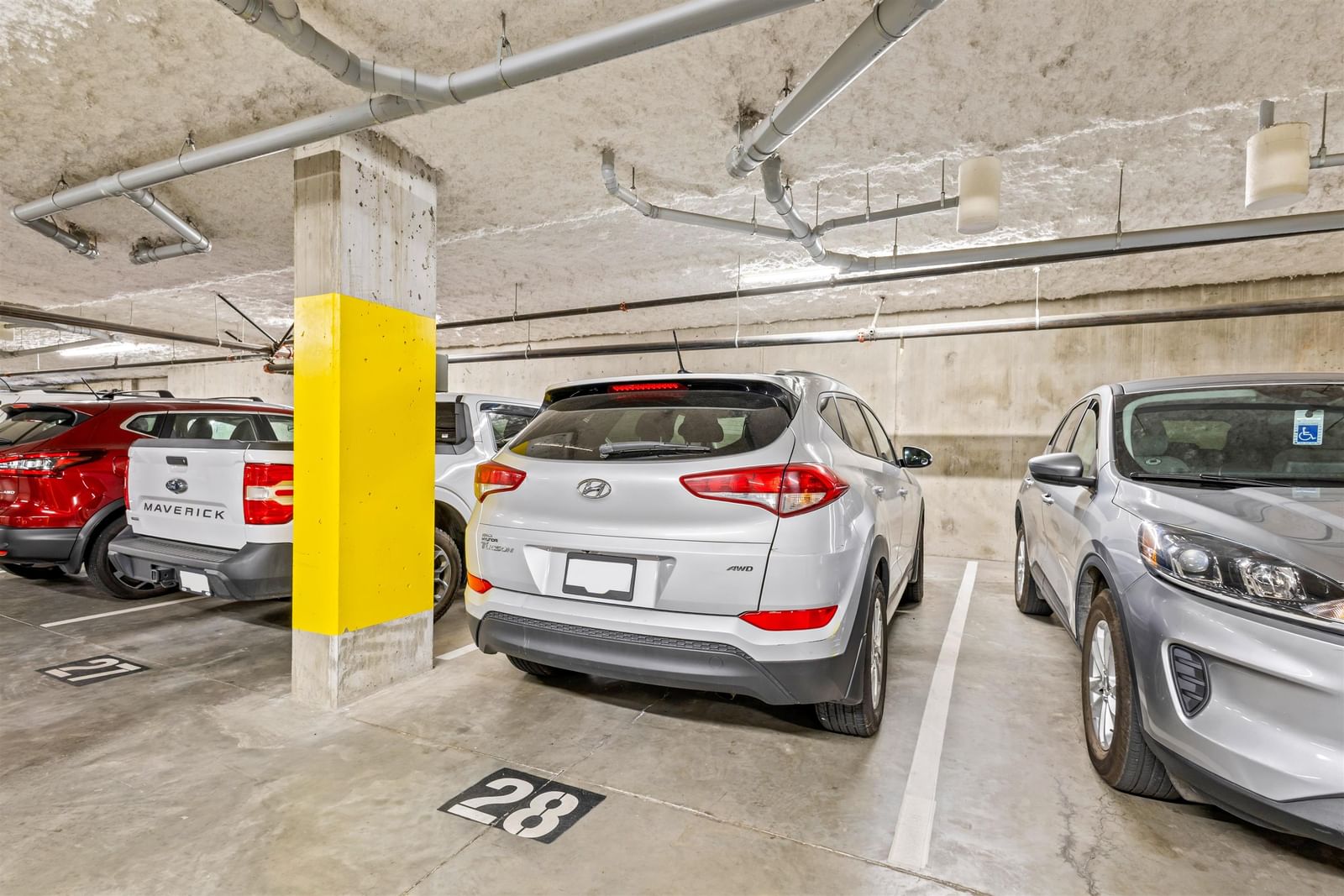 Listing Image 10