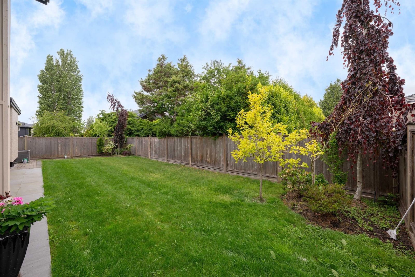 Listing Image 32