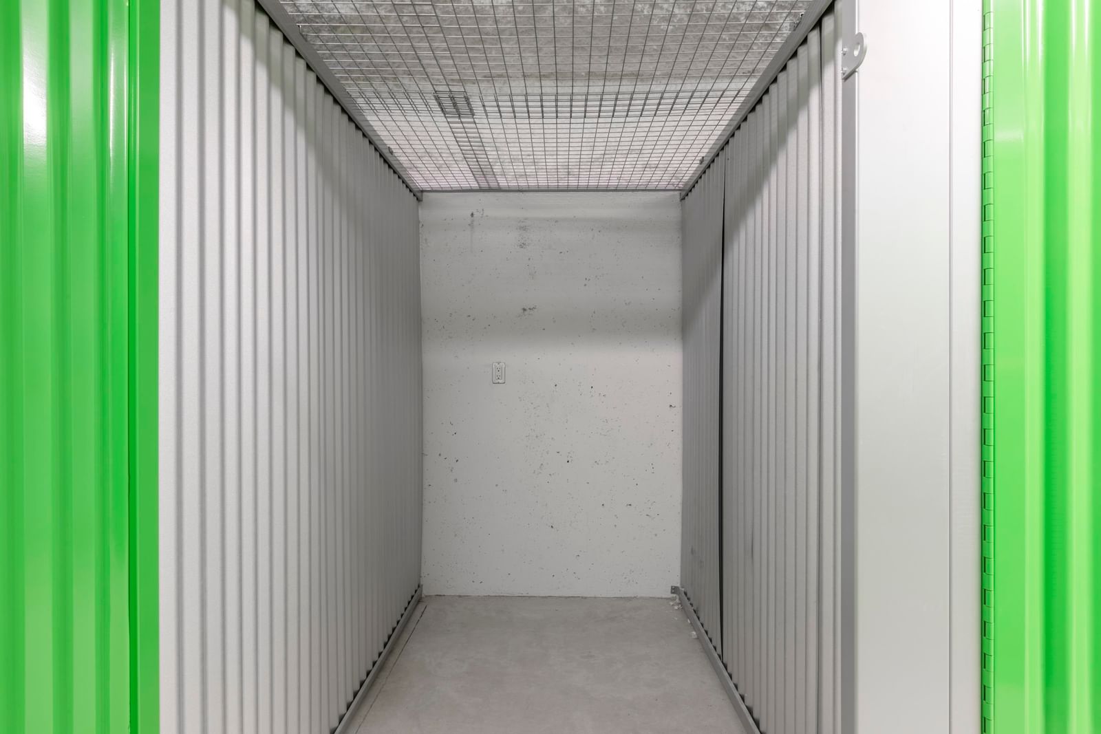 Listing Image 33