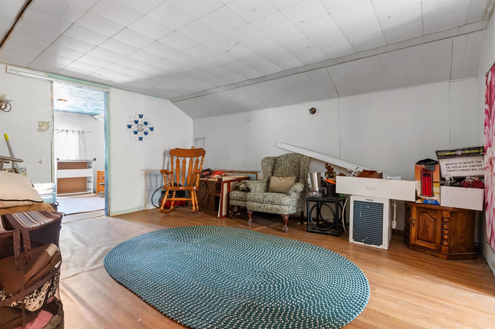 Listing Image 17