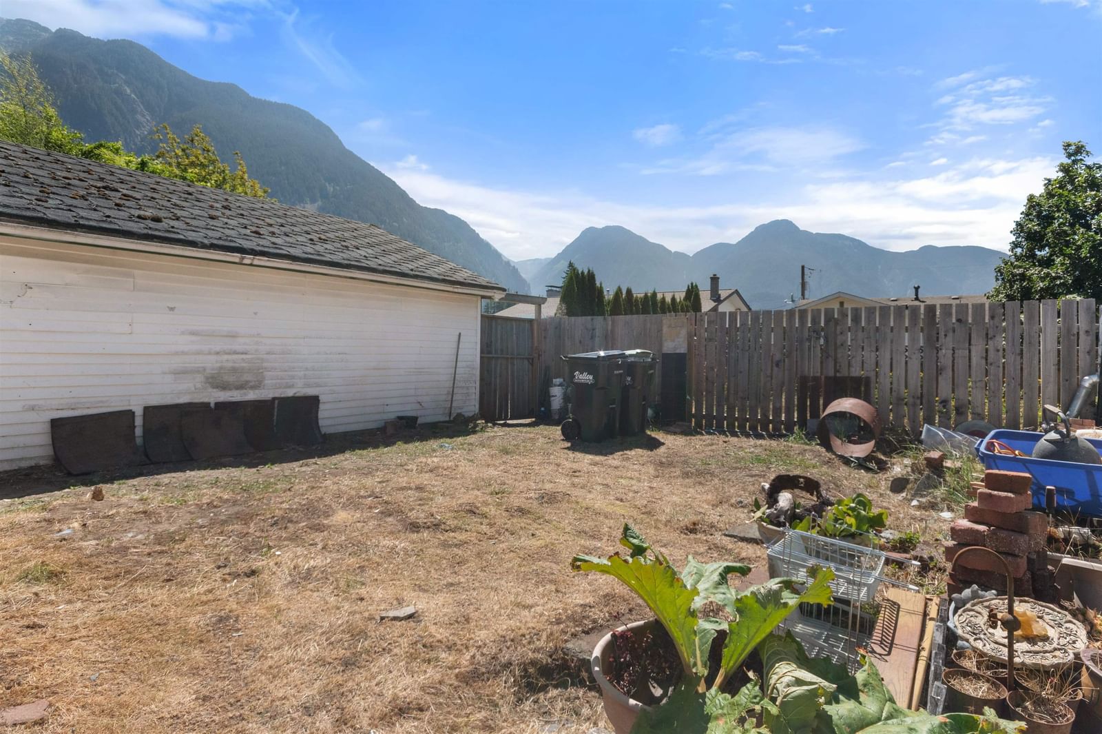 Listing Image 30
