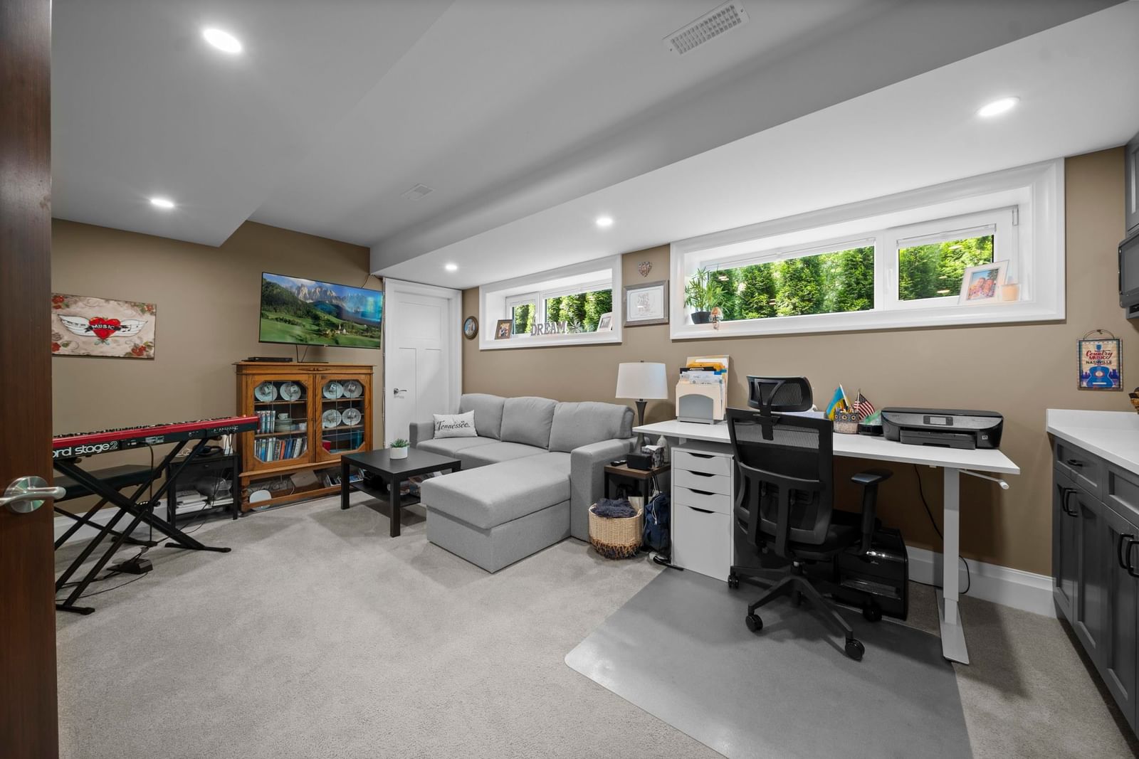 Listing Image 20