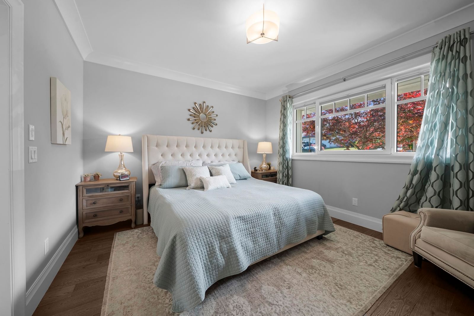 Listing Image 9