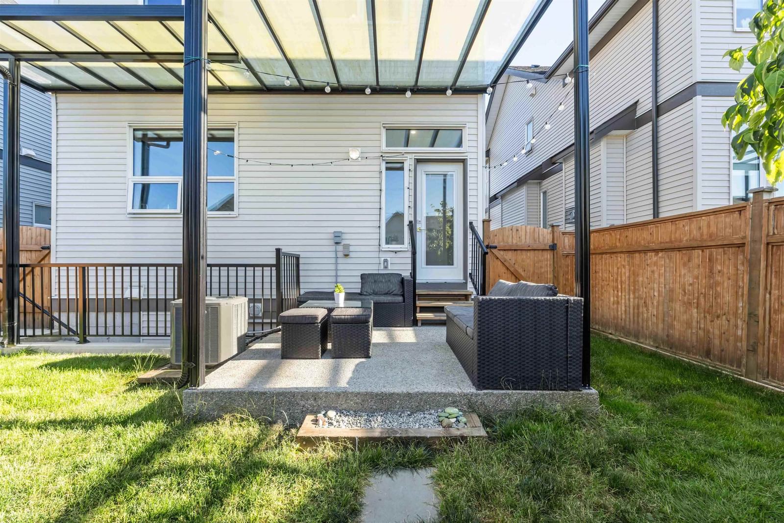 Listing Image 21