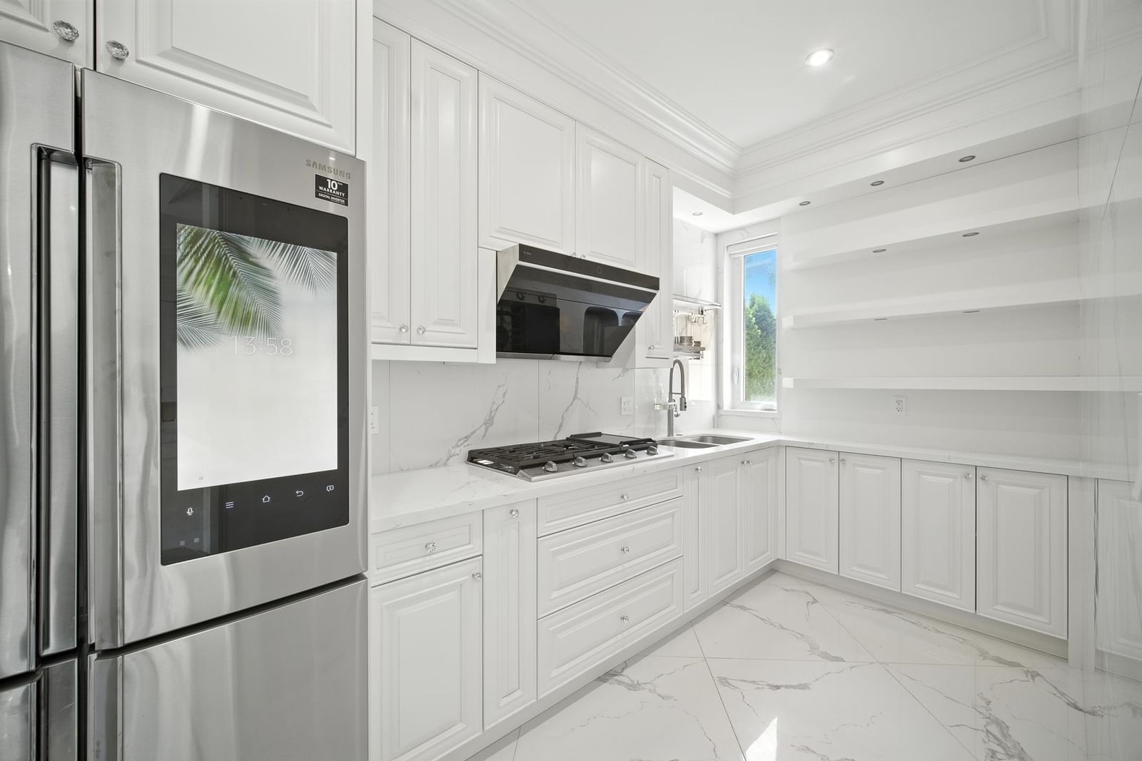 Listing Image 13