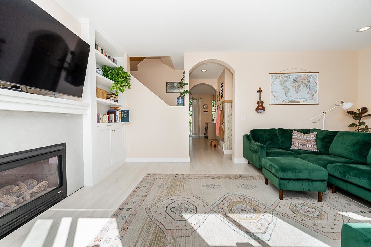 Listing Image 17