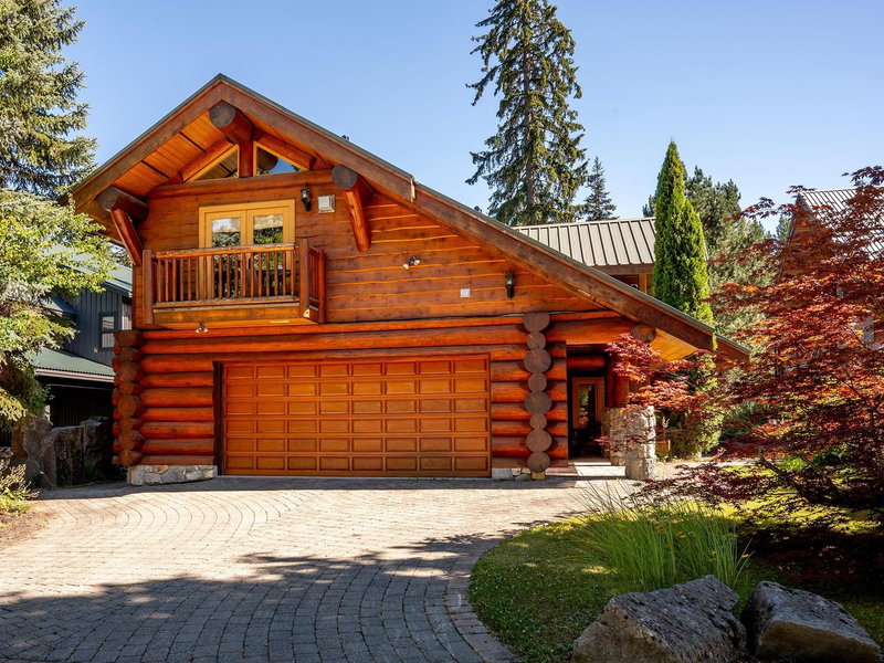 8164 Muirfield Crescent, Whistler, V8E 1J7 | Image 2