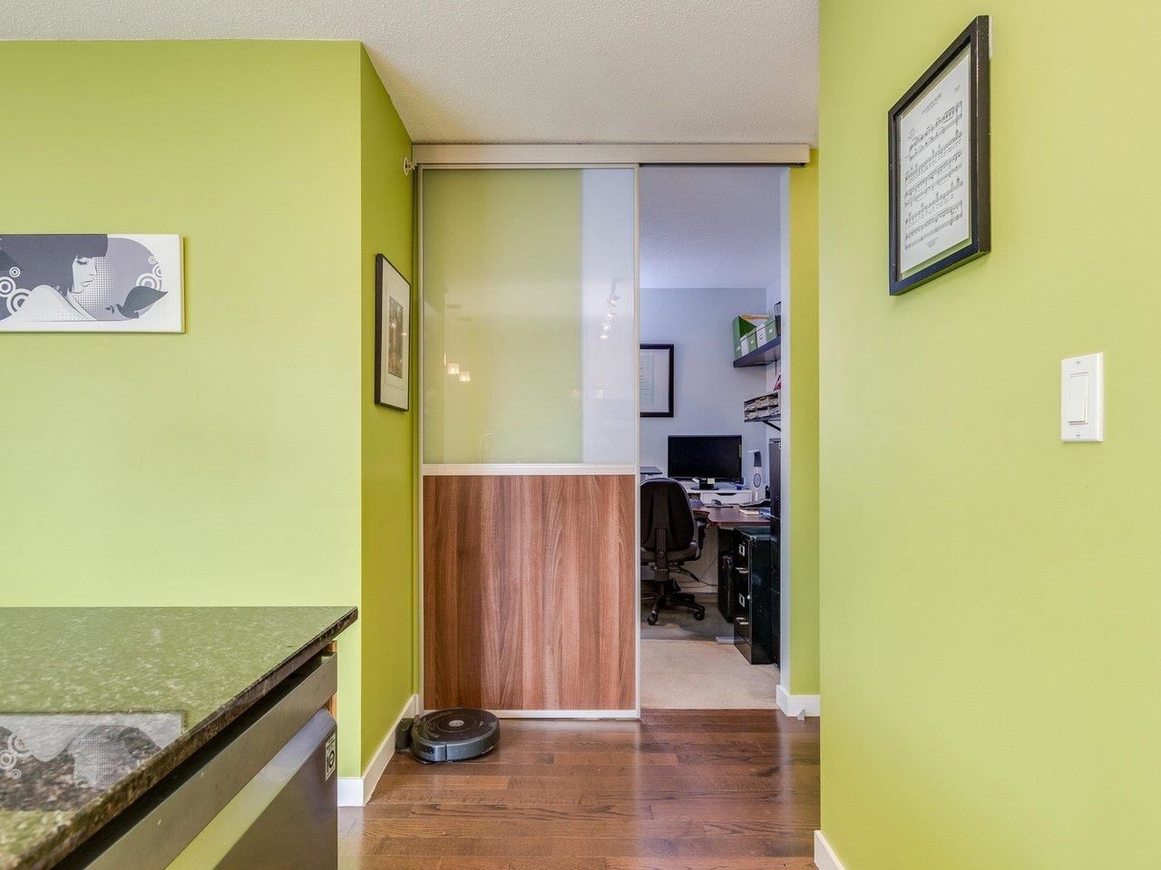 Listing Image 13