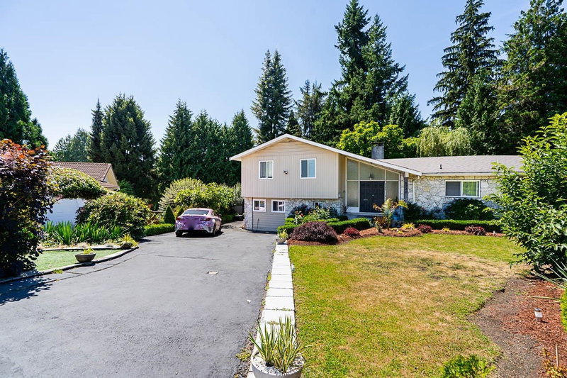 8240 Manson Drive, Burnaby, V5A 2C2 | Image 2