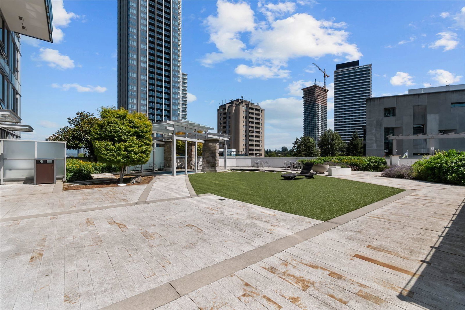 Listing Image 20