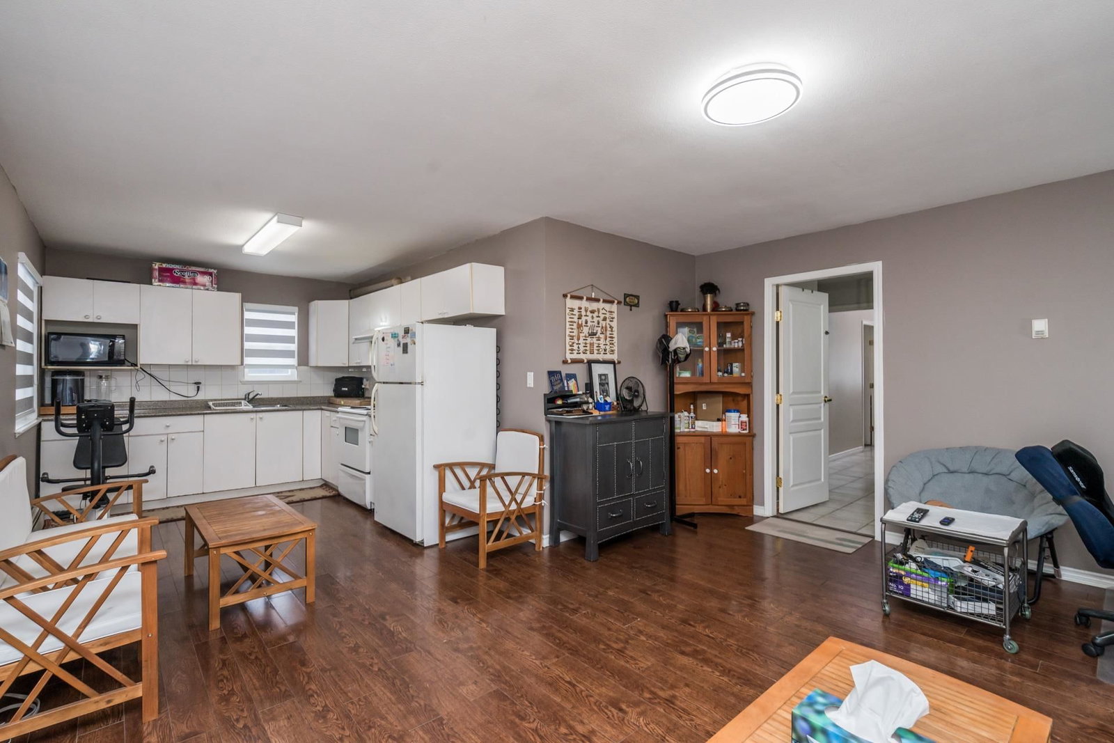 Listing Image 23