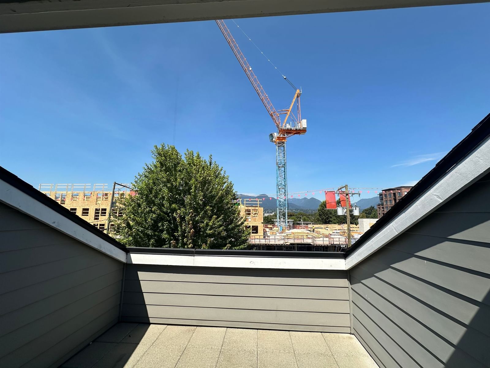 Listing Image 33