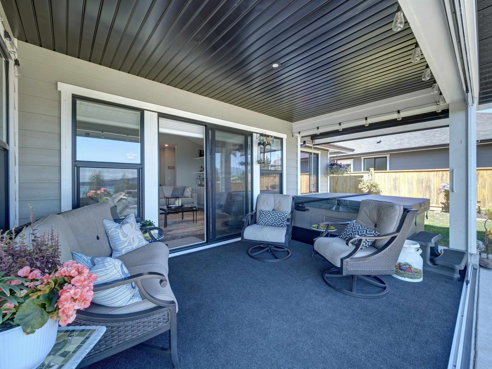 Listing Image 10