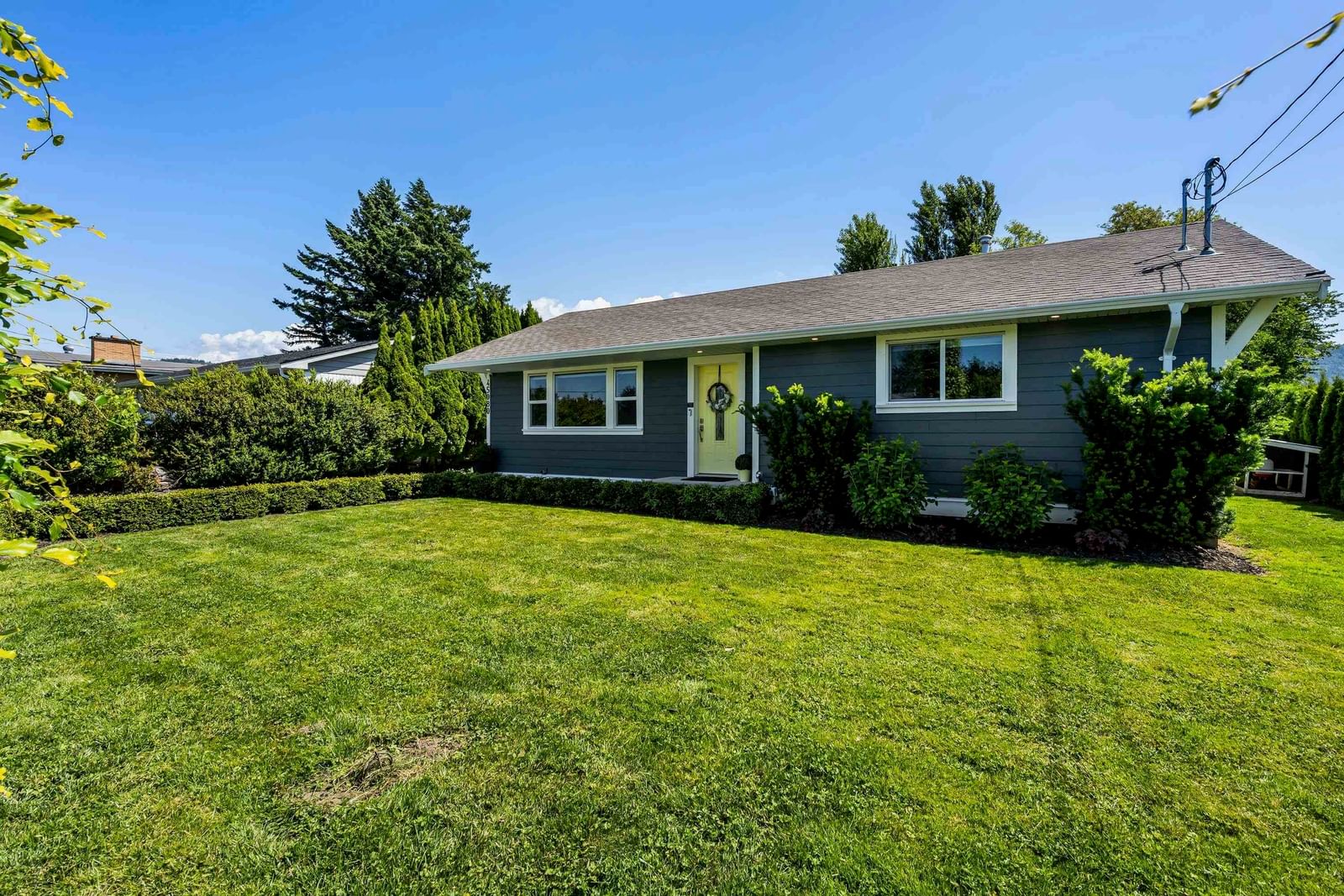 Listing Image 8