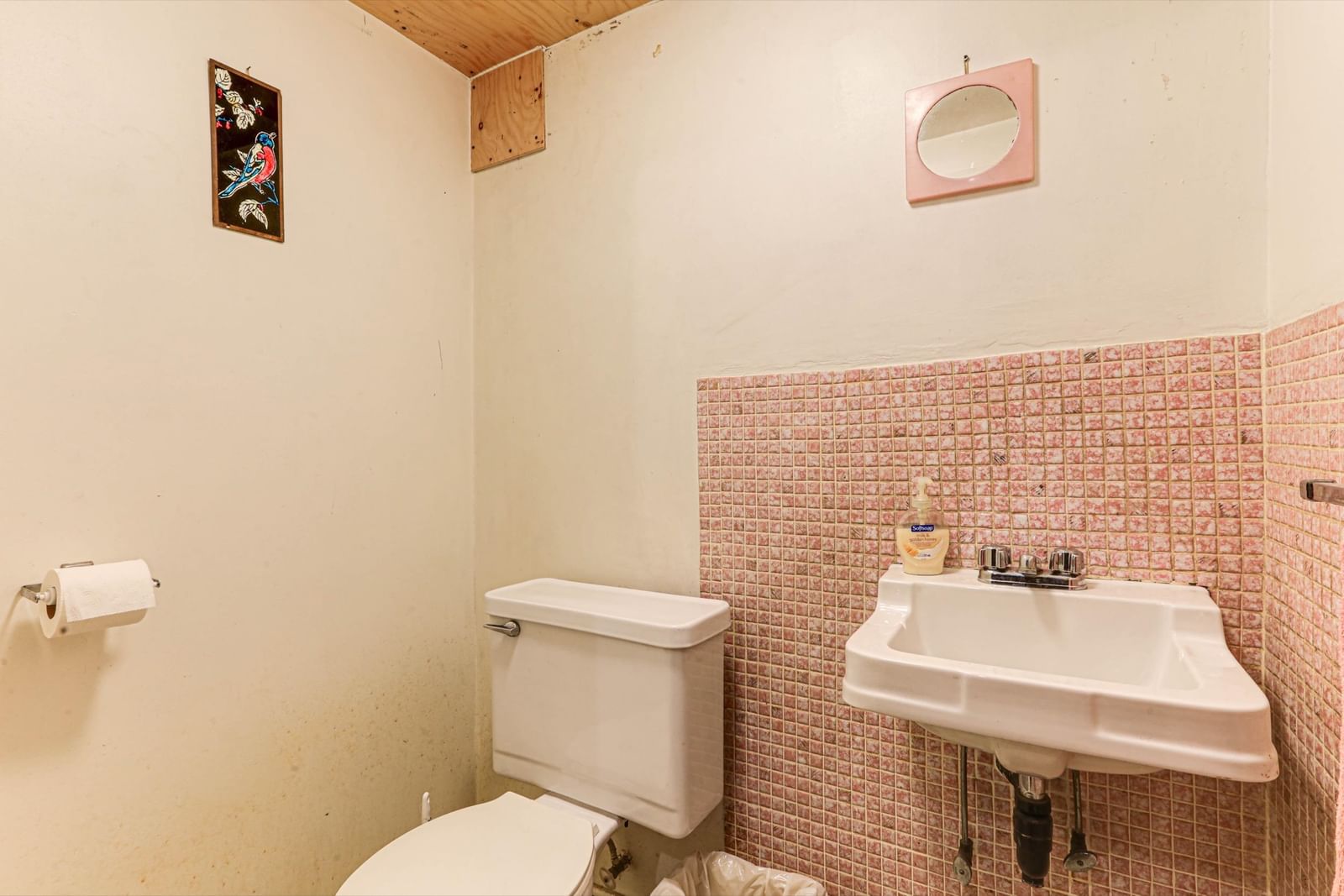 Listing Image 25
