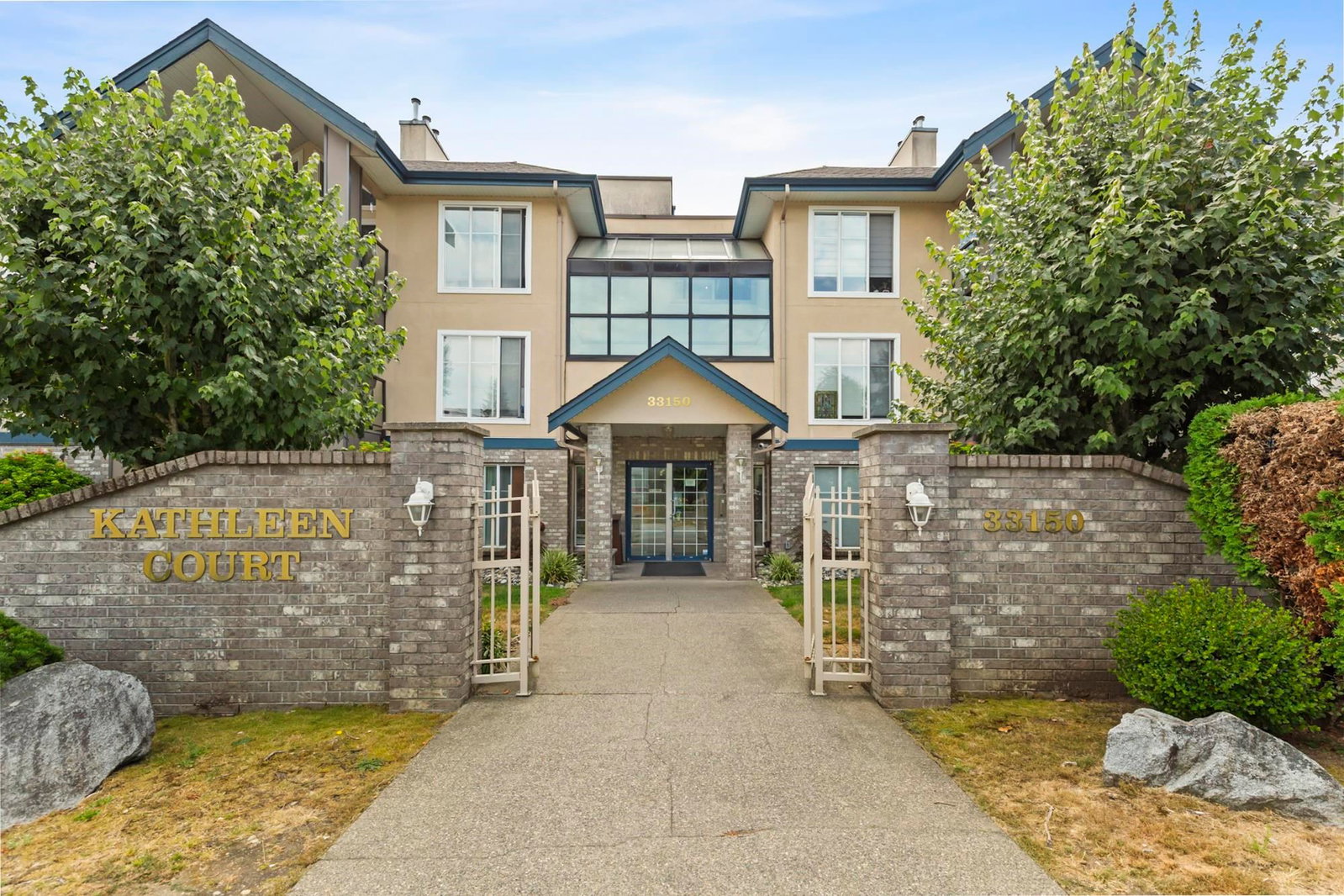 Listing Image 17
