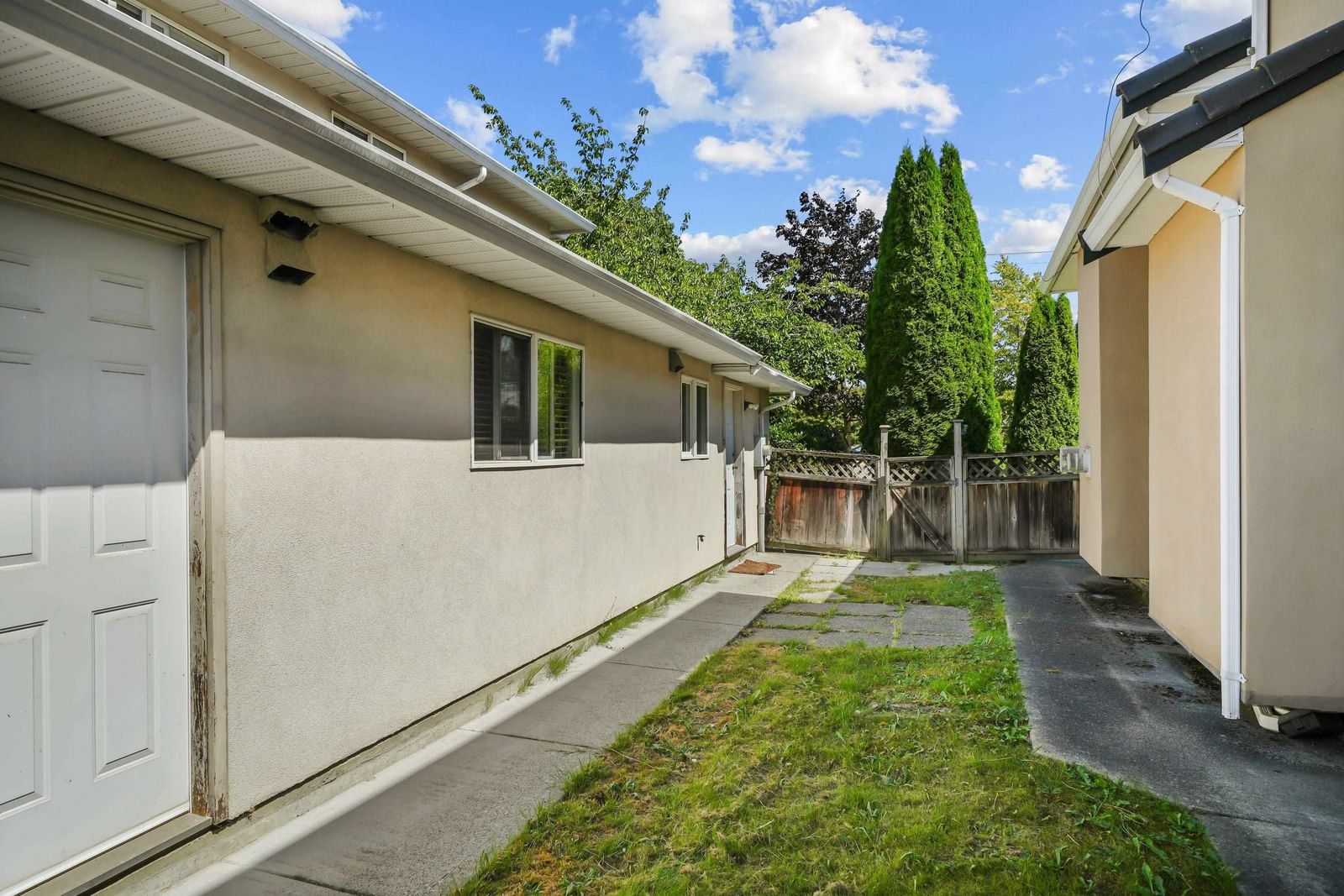 Listing Image 30