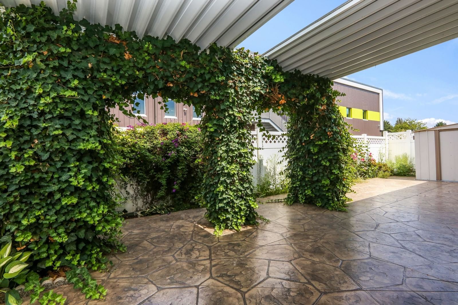 Listing Image 21