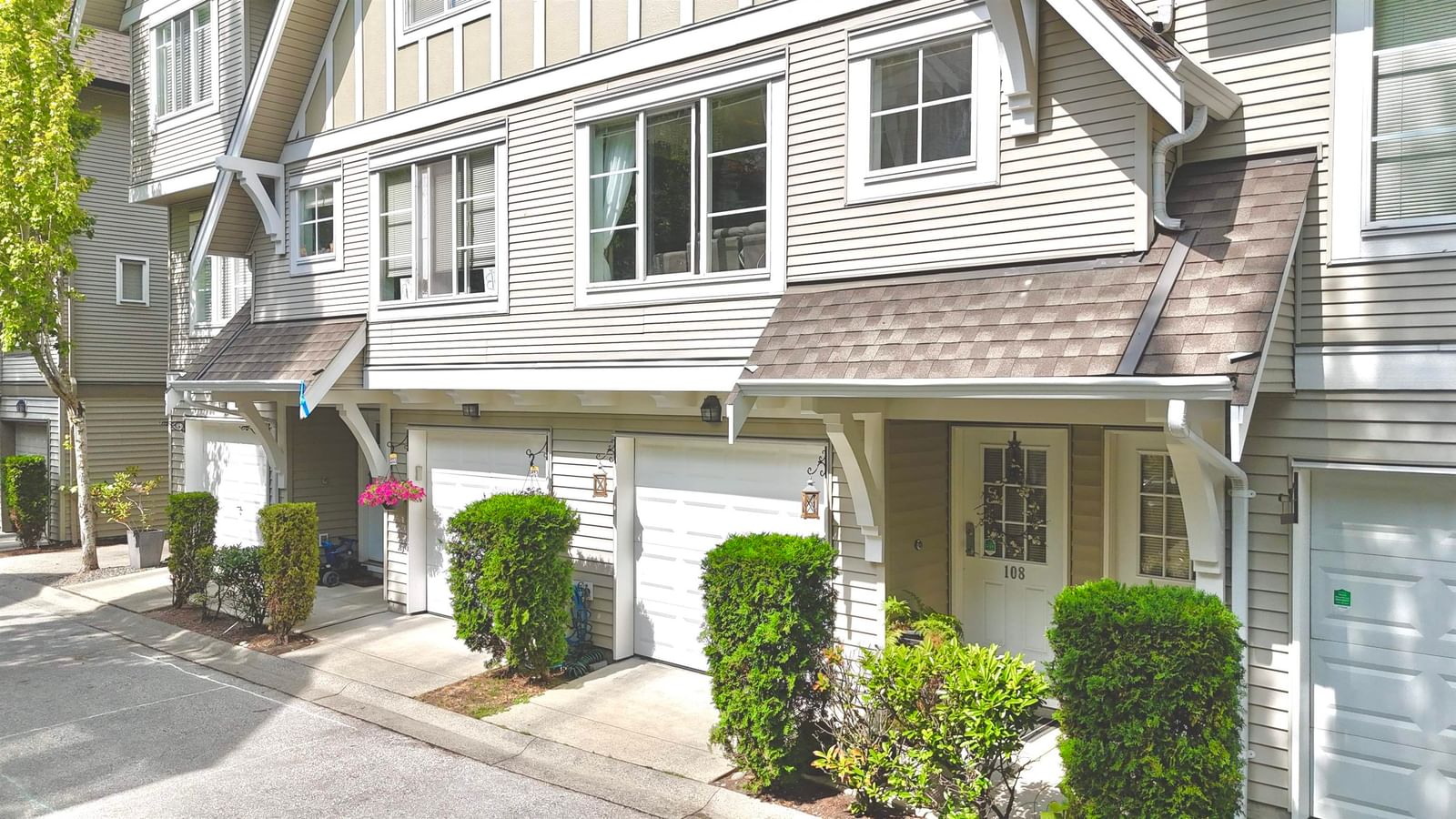 Listing Image 25