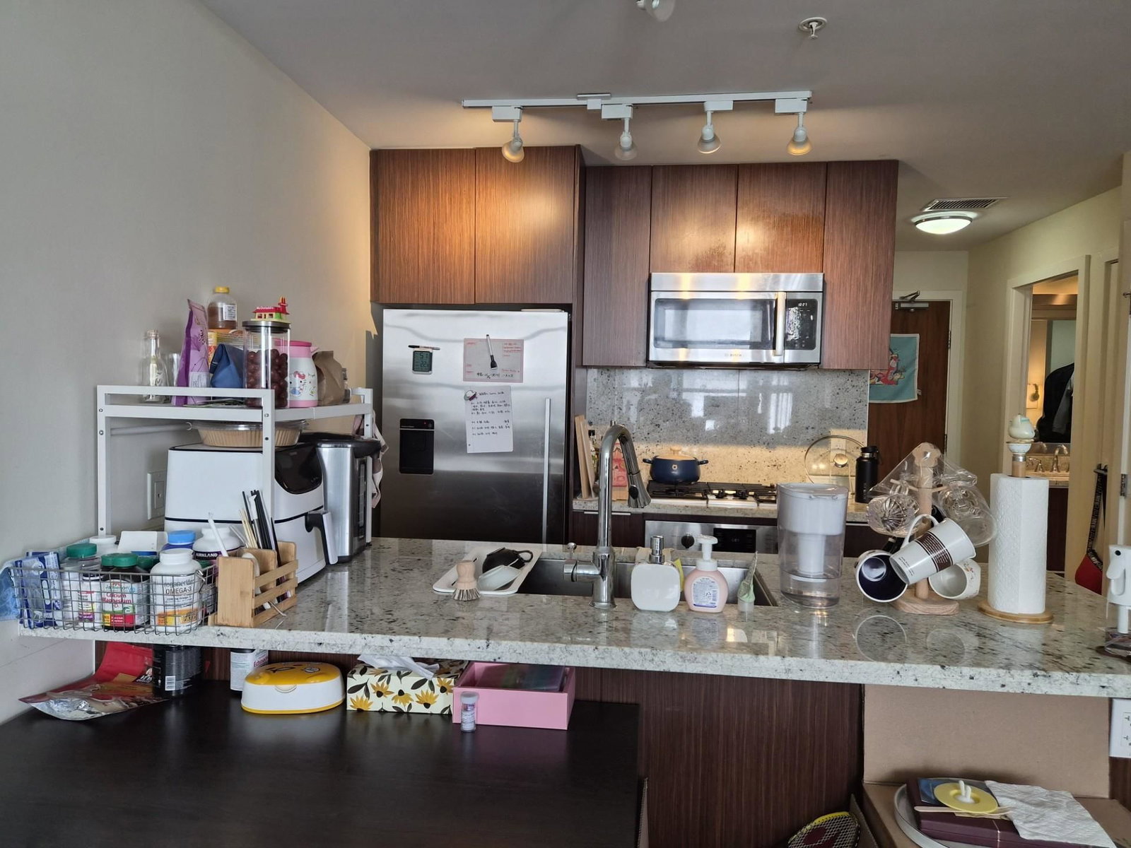Listing Image 12