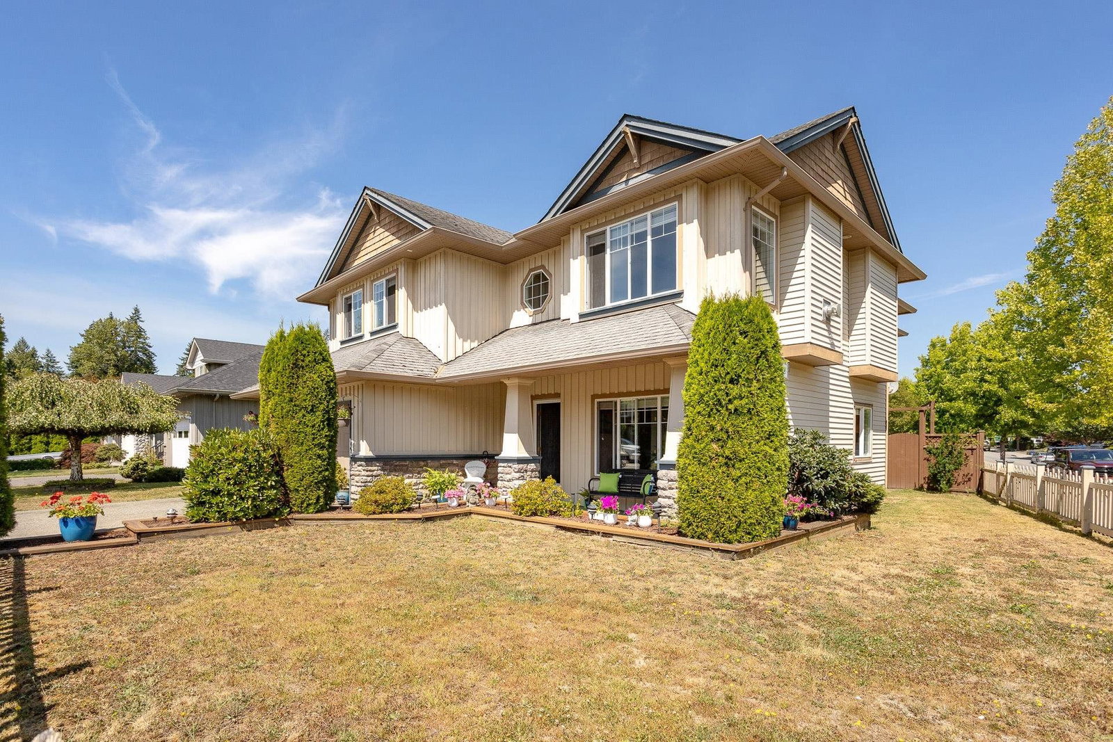 Listing photo 4