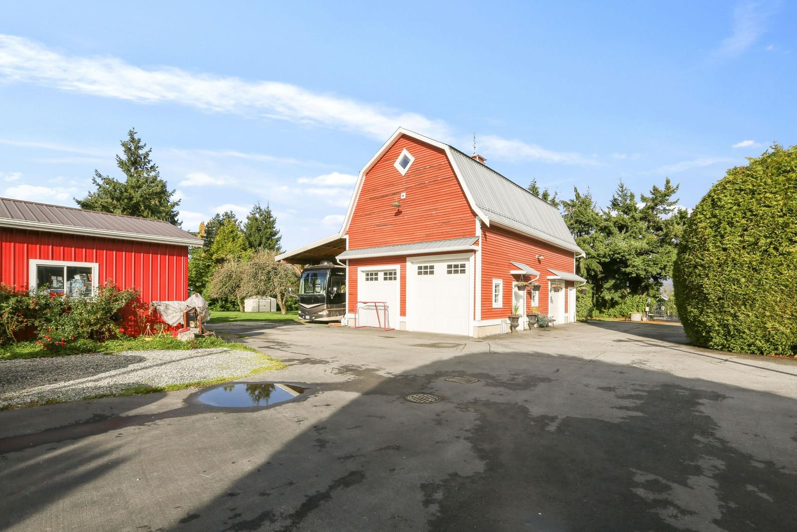 Listing Image 12