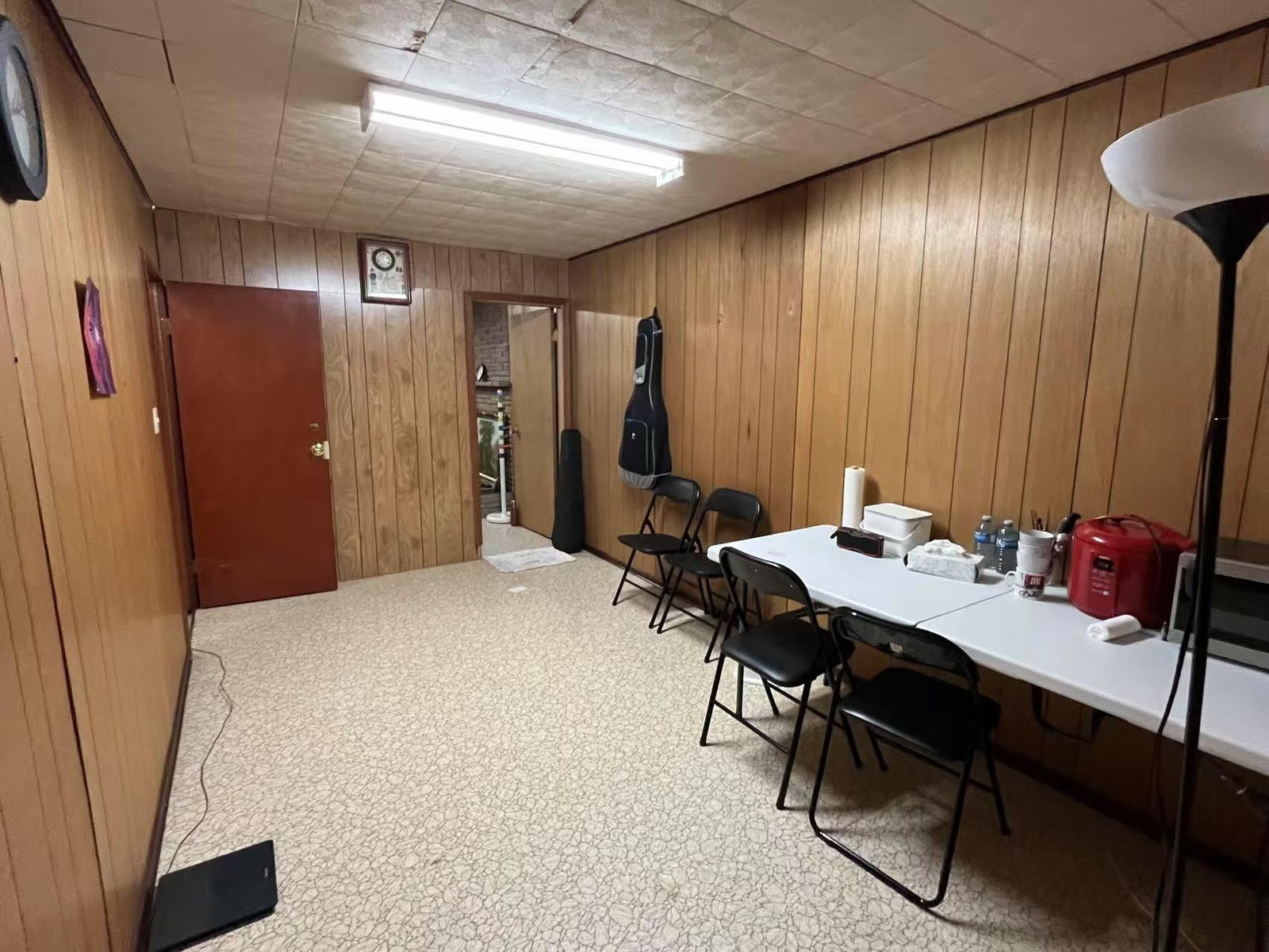 Listing Image 8