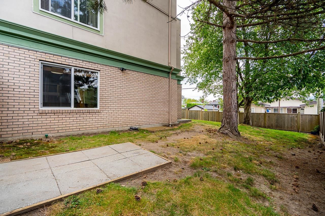 Listing Image 20
