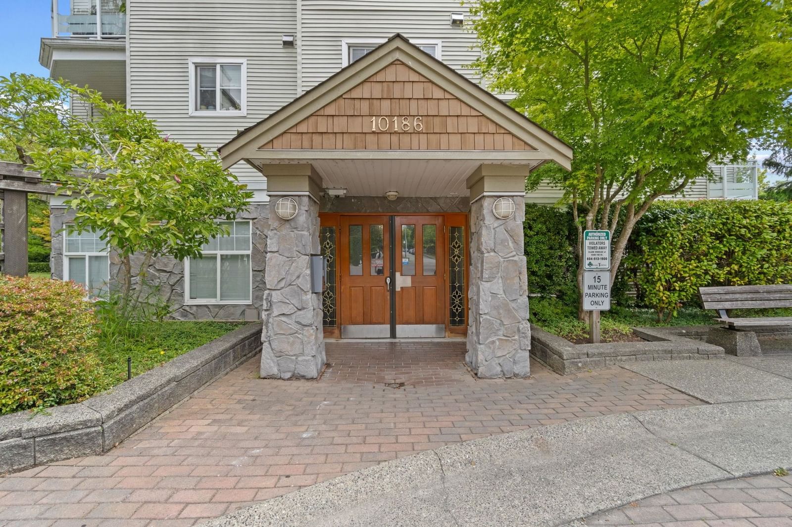 Listing Image 24