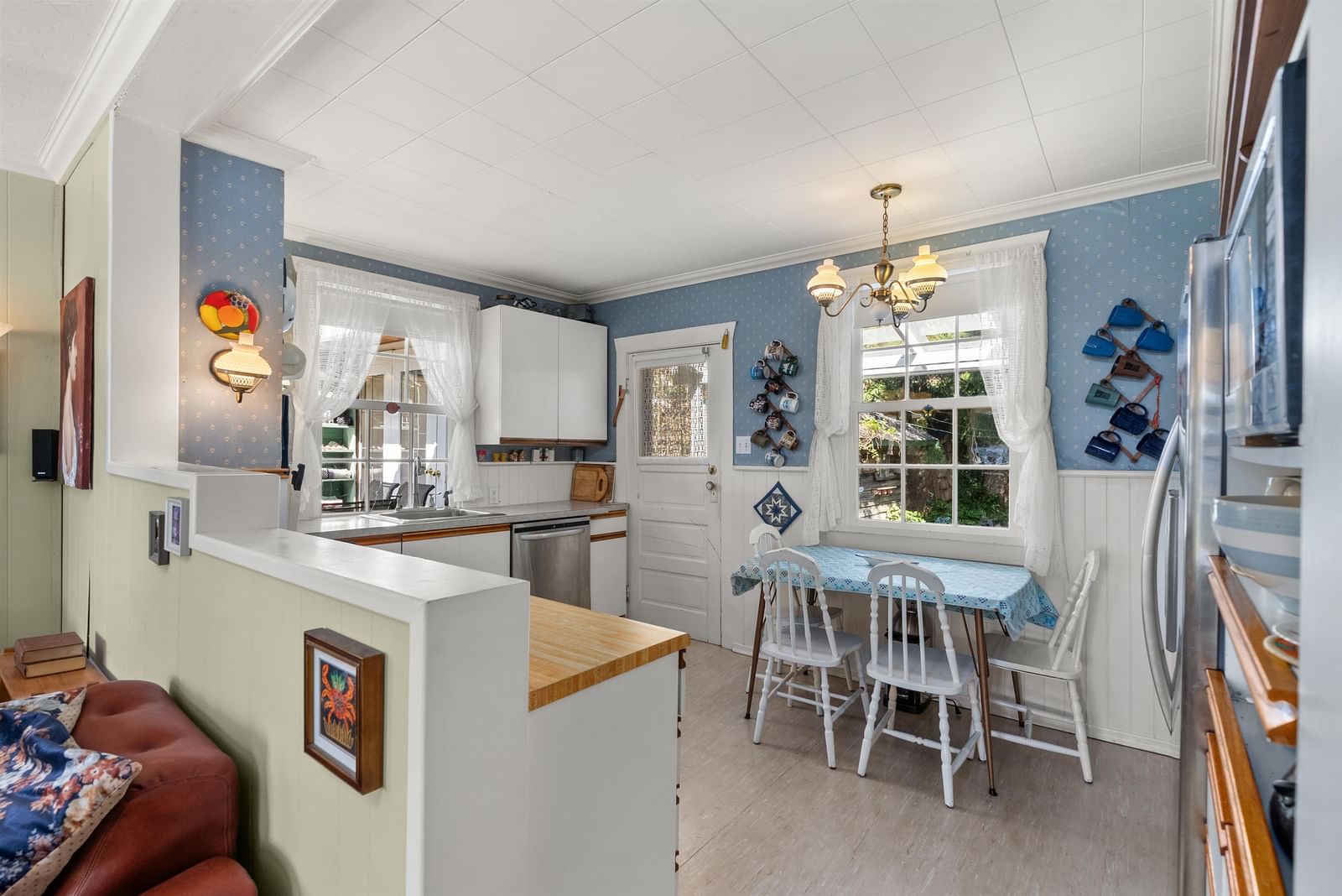 Listing Image 15