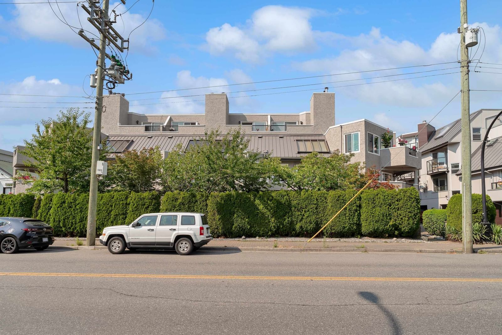 Listing Image 30