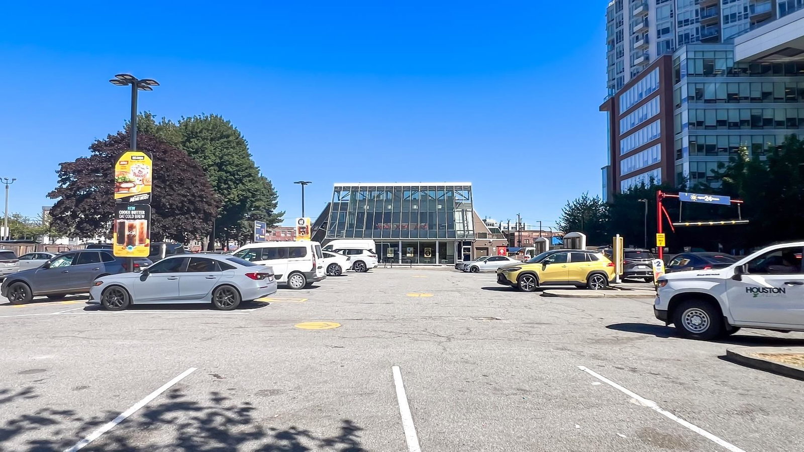 Listing Image 18