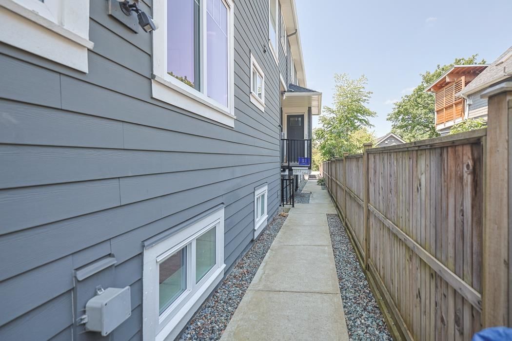 Listing Image 16