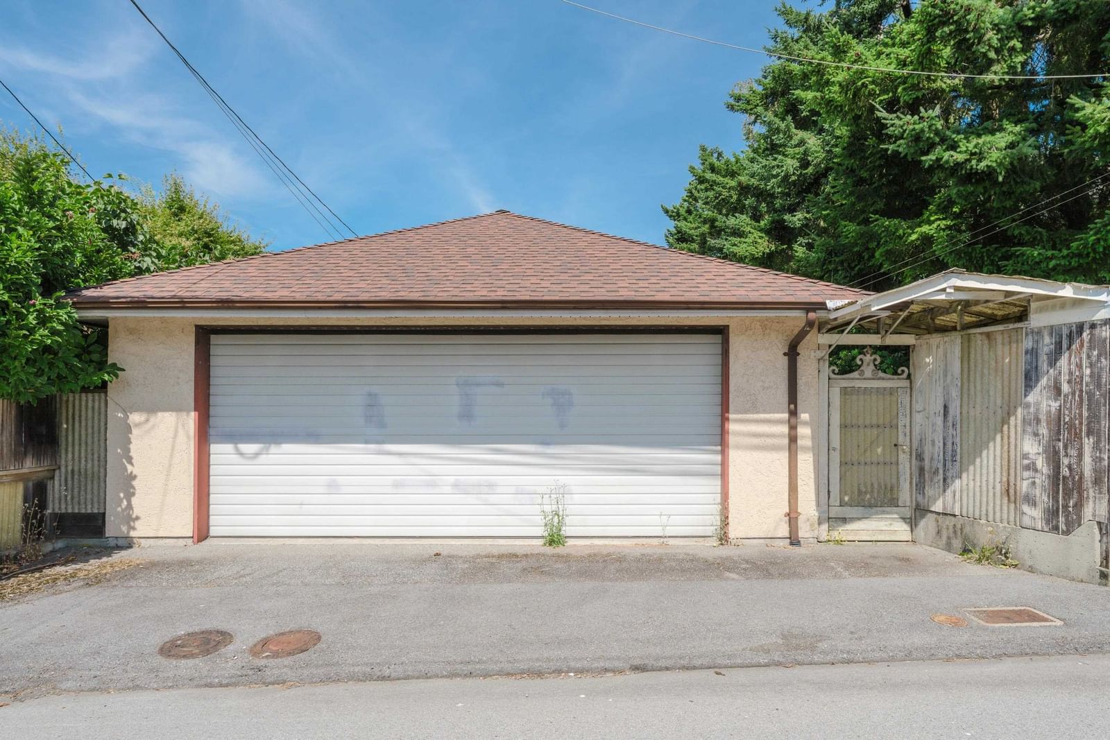 Listing Image 19