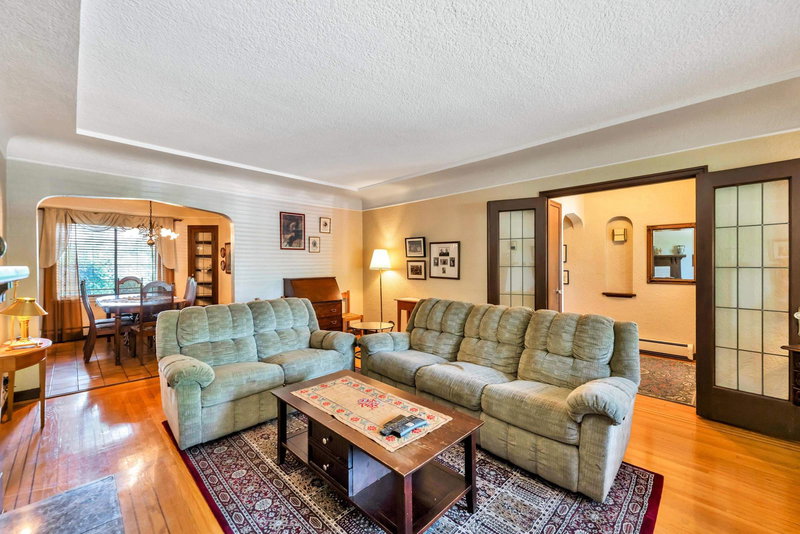 3778 Triumph Street, Burnaby, V5C 1Y4 | Image 3