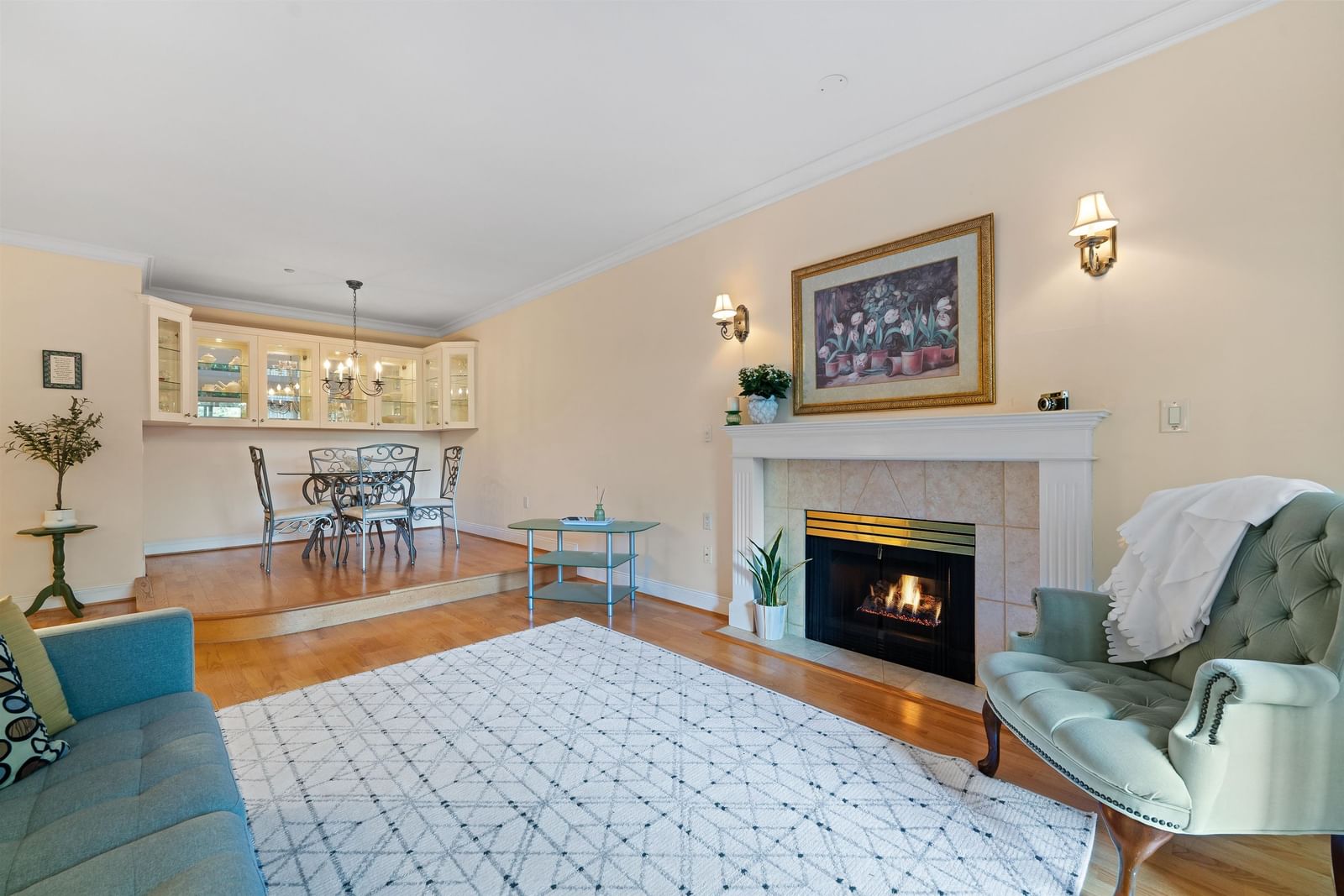 Listing Image 8