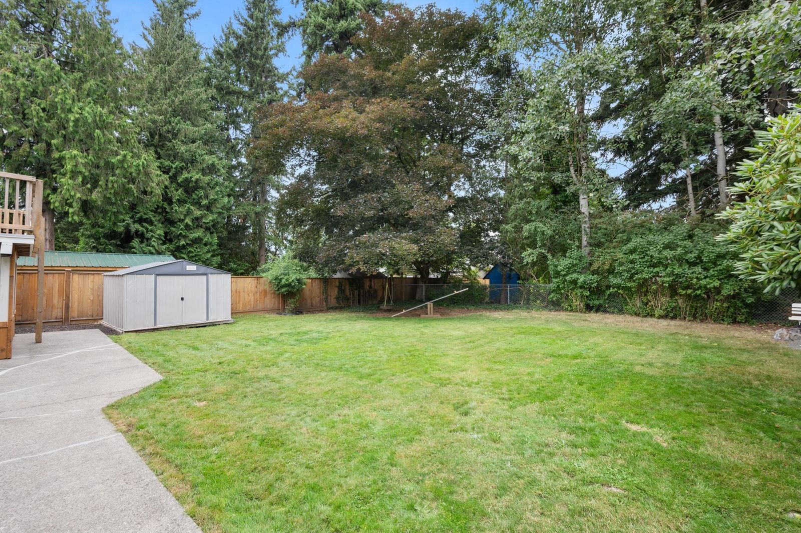 Listing Image 40