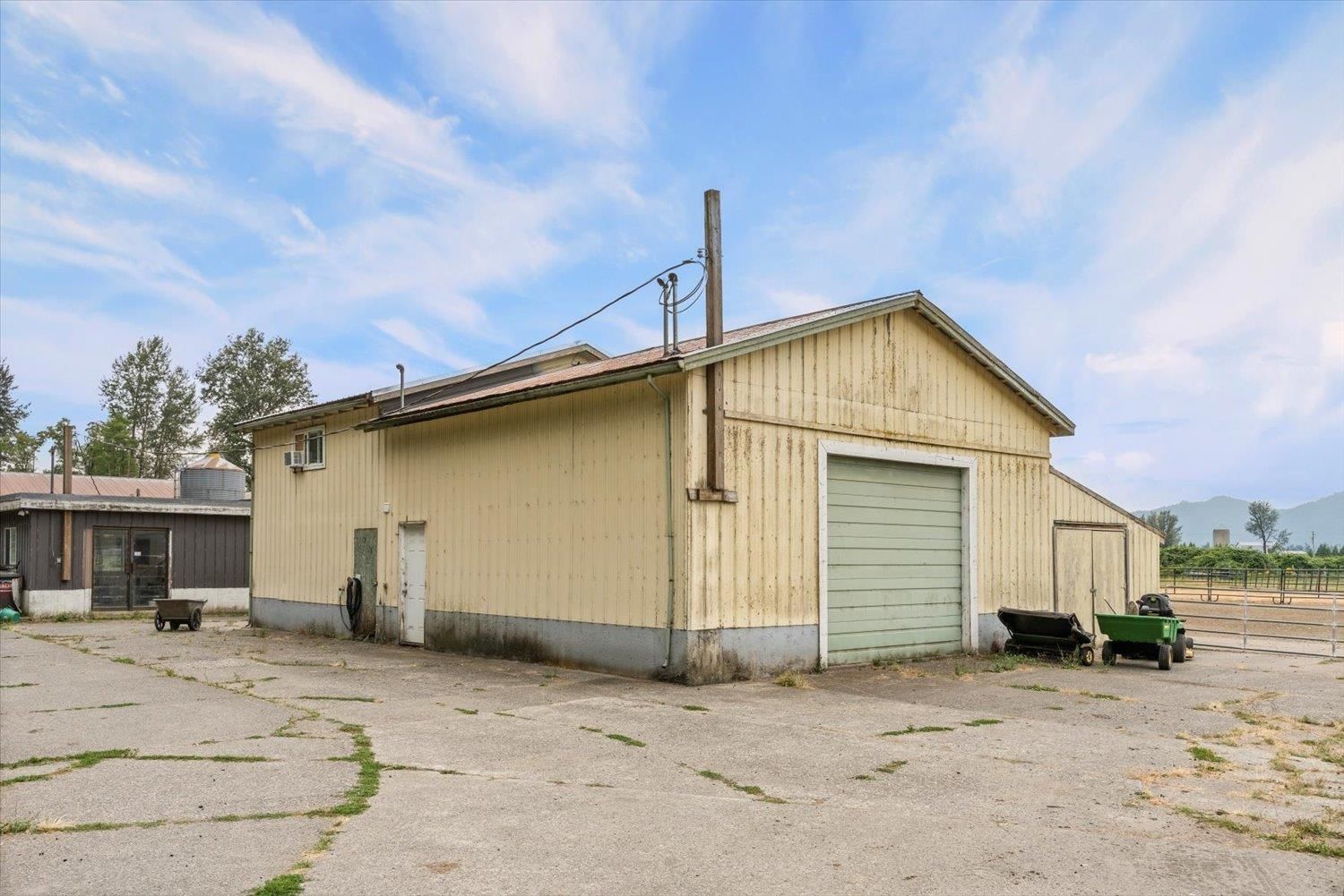 Listing Image 29
