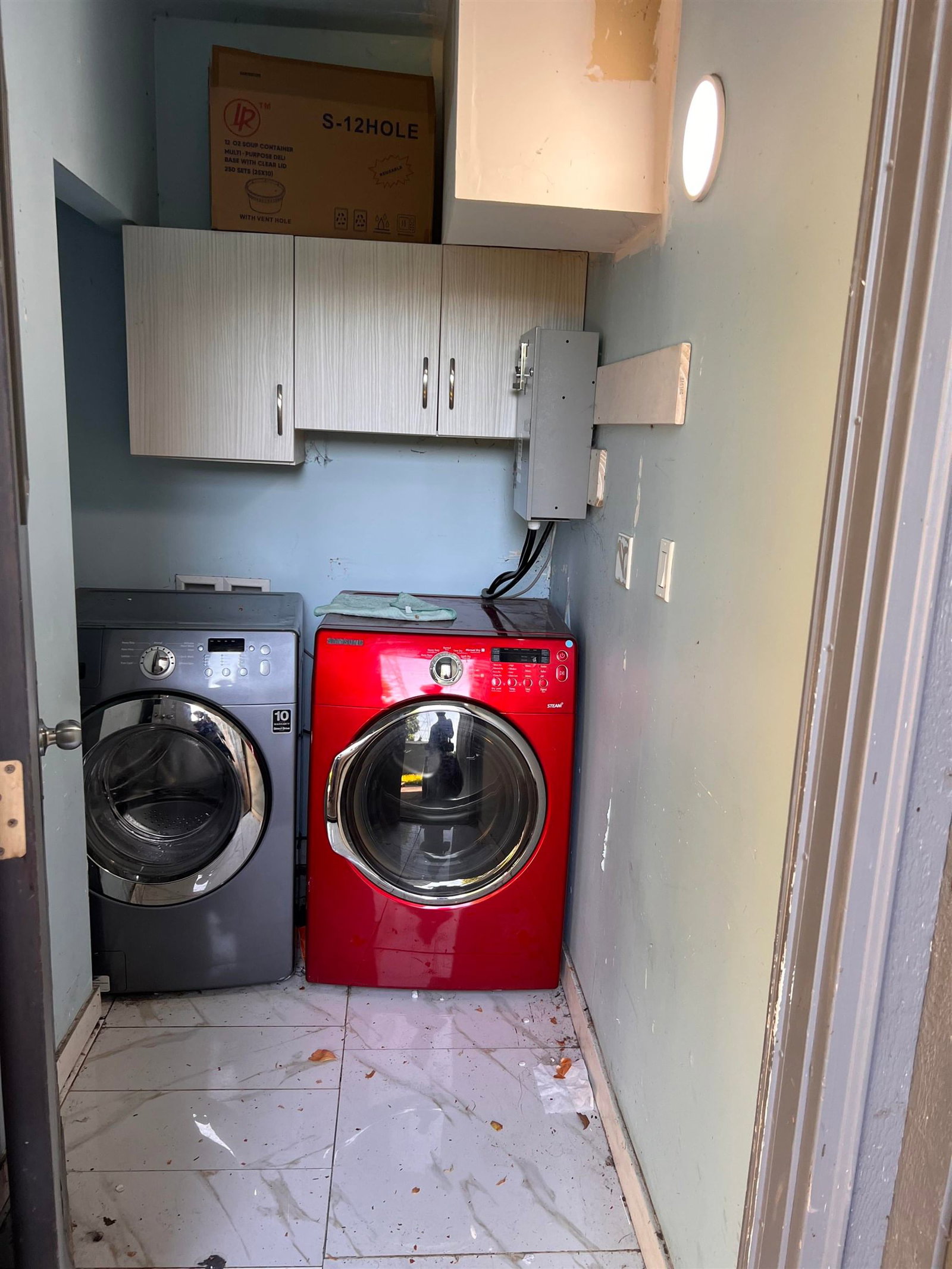 Listing Image 12