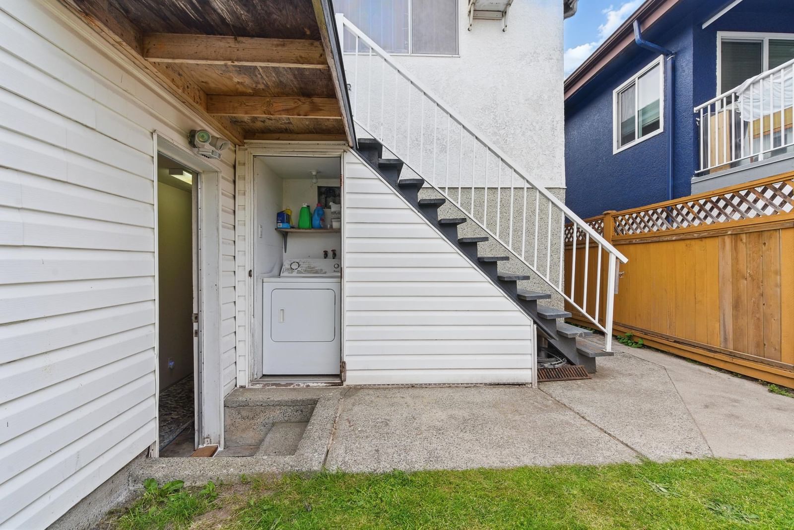 Listing Image 29