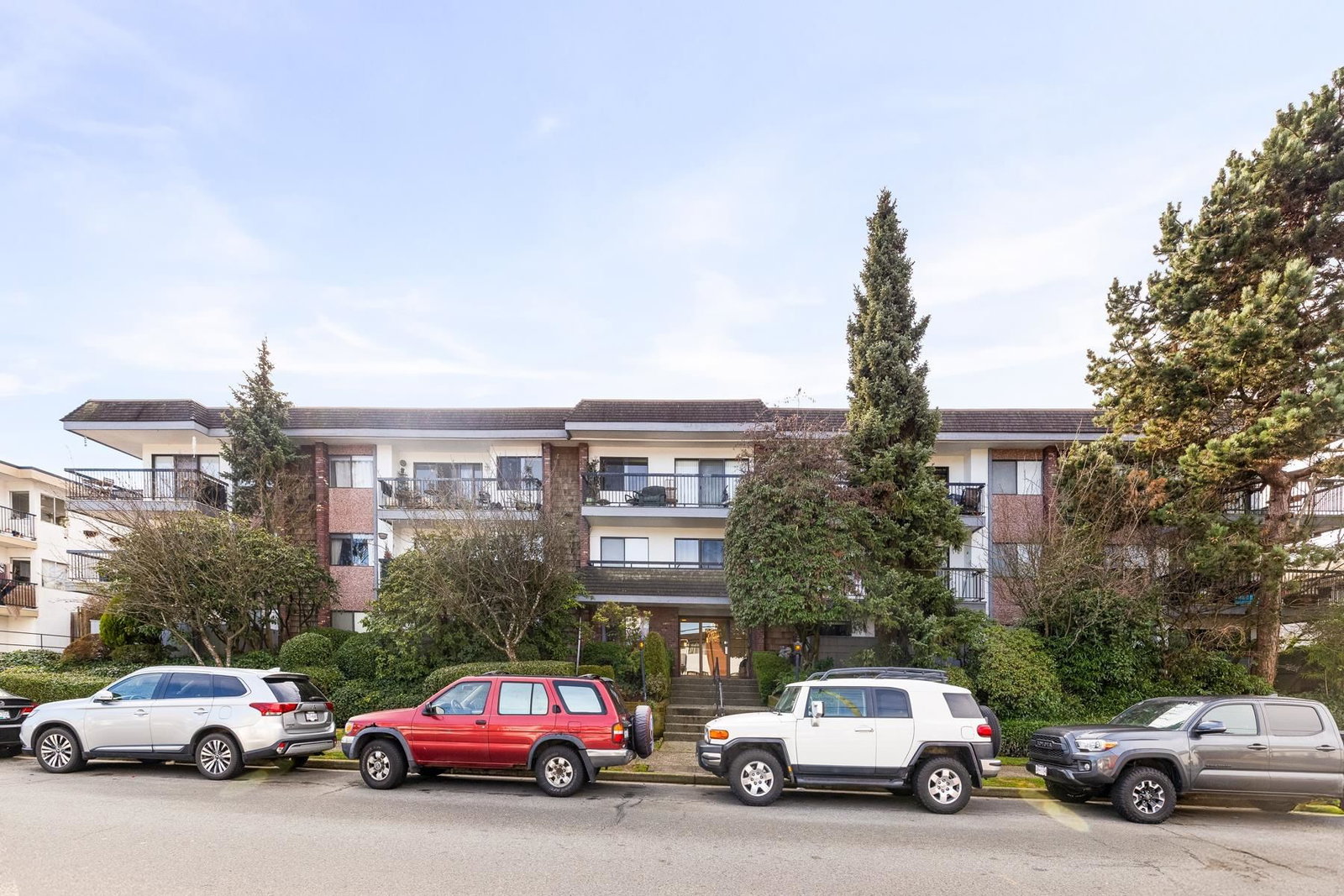 Listing Image 20