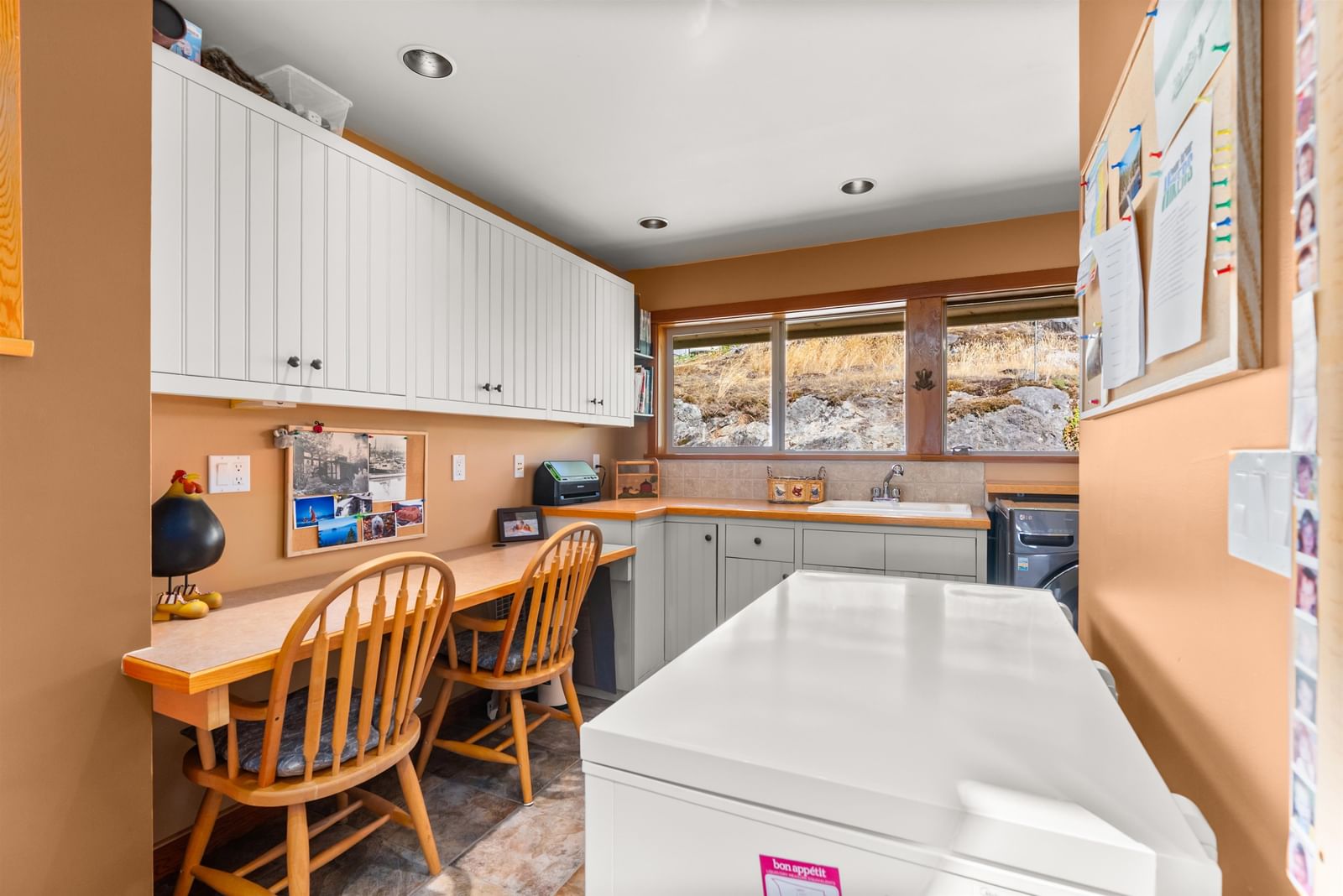 Listing Image 22