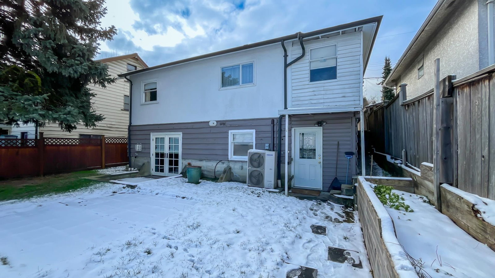 Listing Image 3