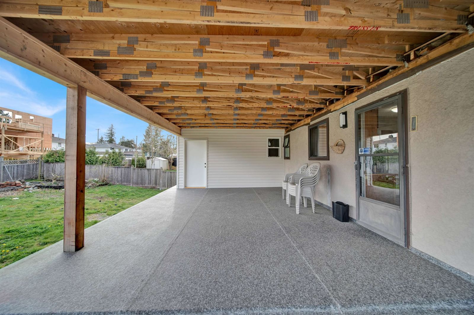 Listing Image 15