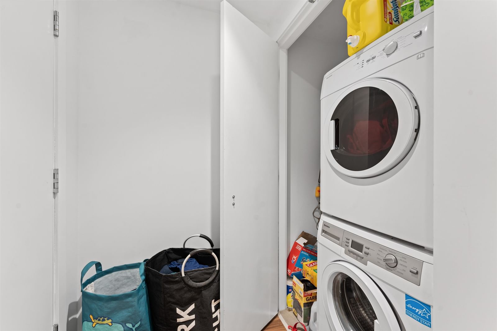 Listing Image 21