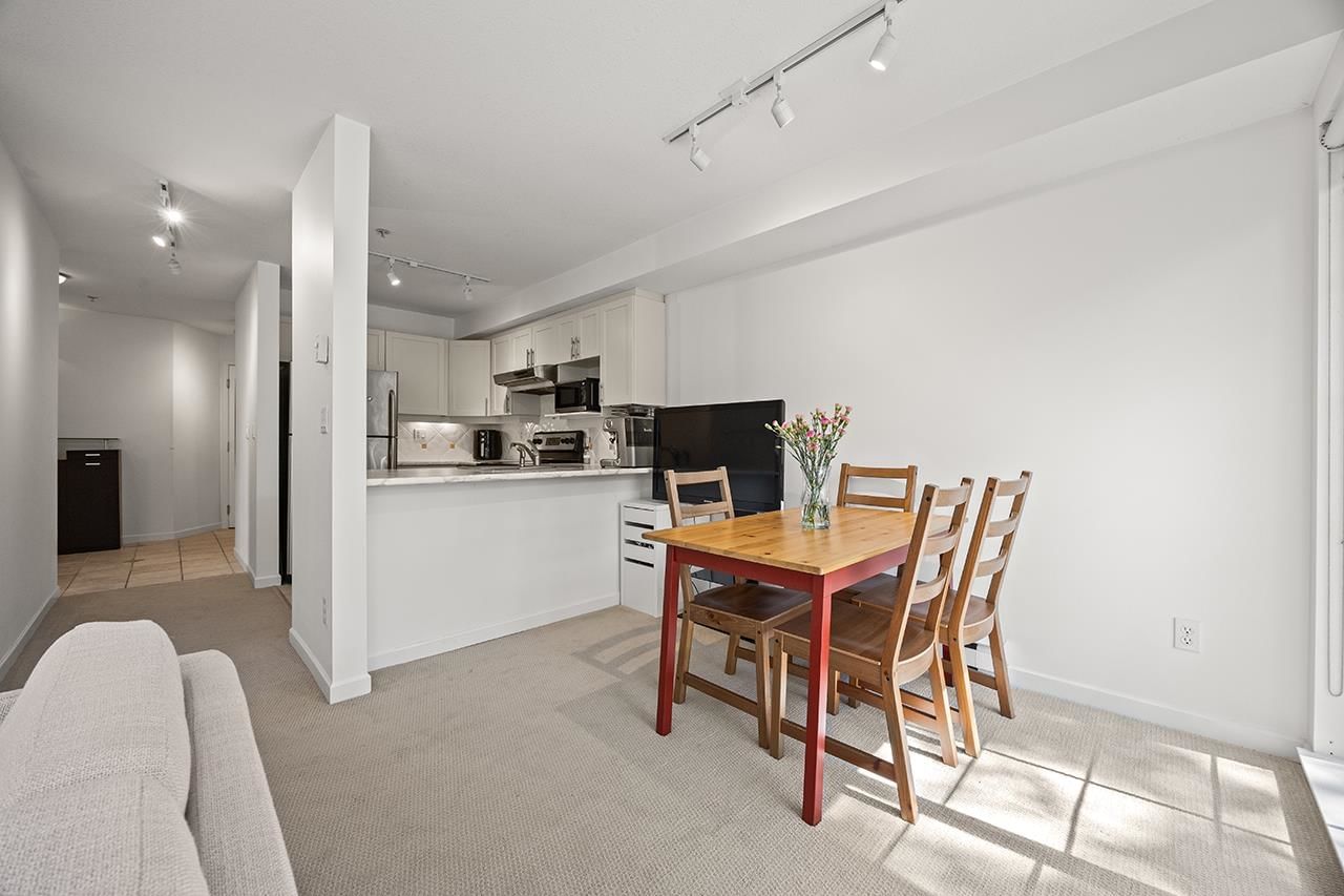 Listing Image 9