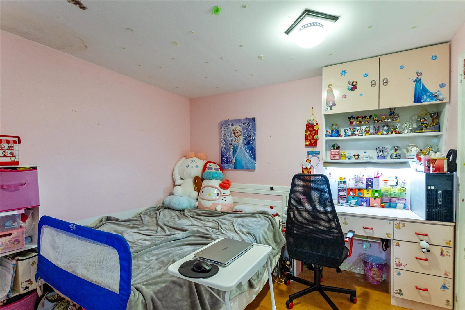 Listing Image 18