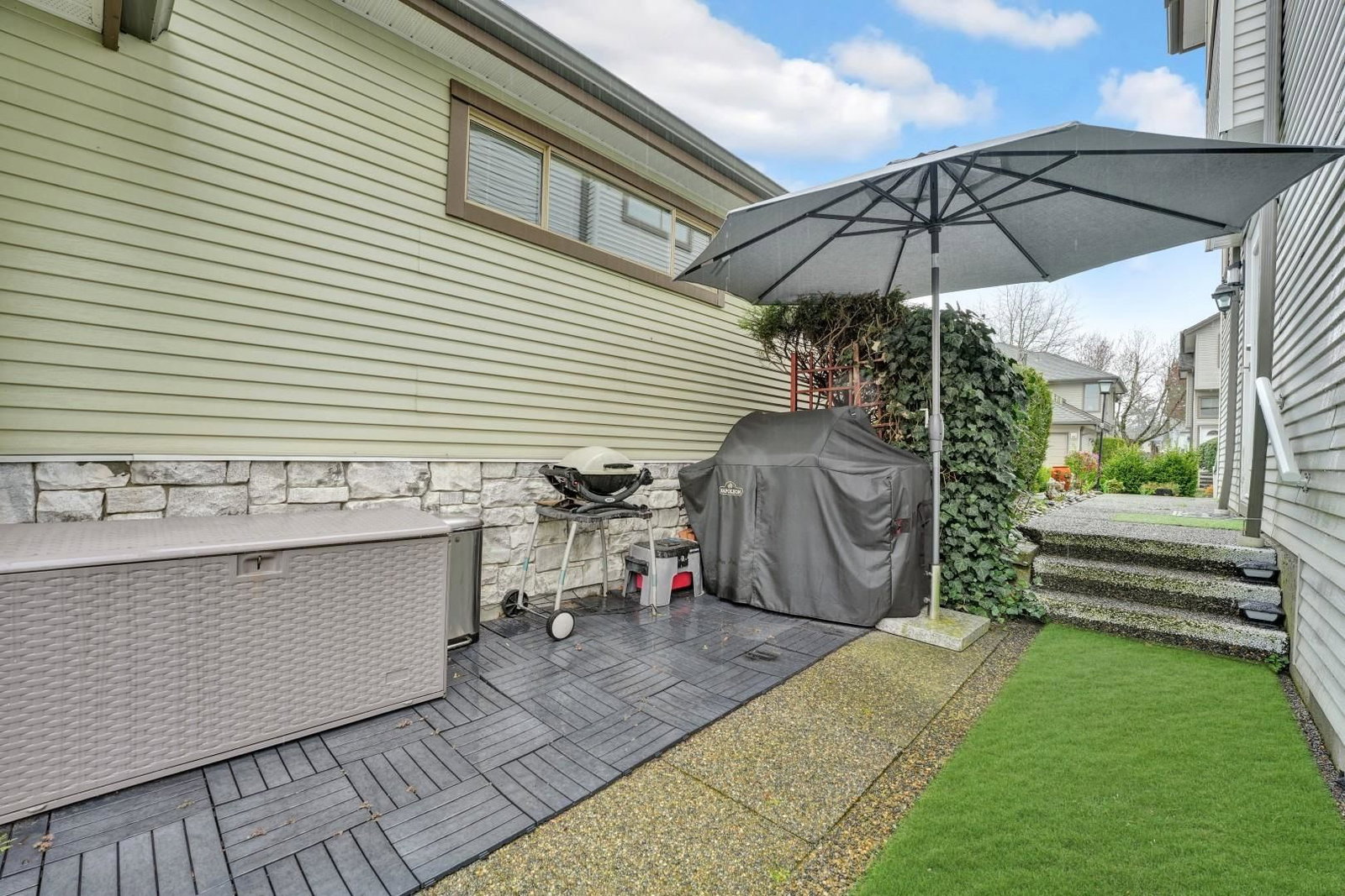 Listing Image 32