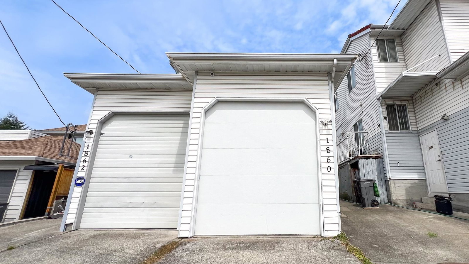 Listing Image 28