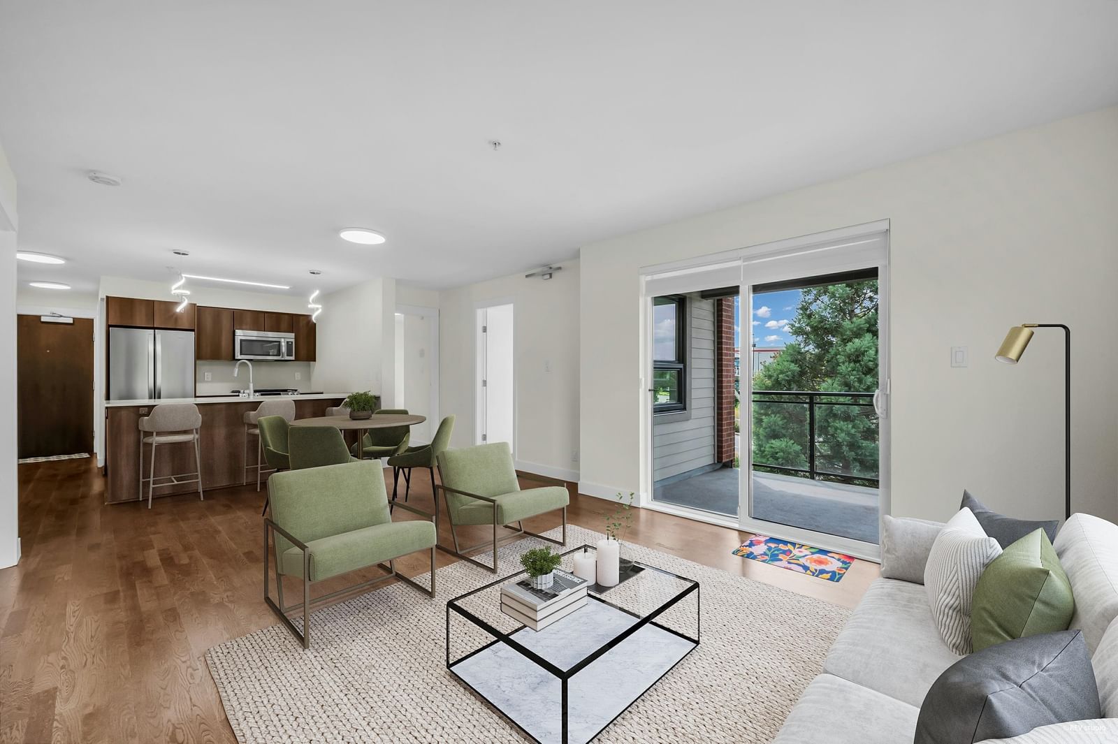 Listing Image 9